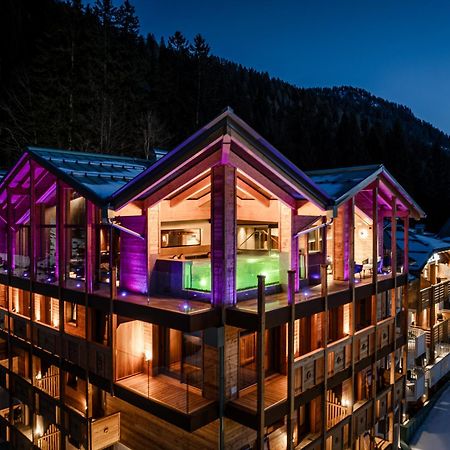 Cerana Relax Hotel Мадонна-ди-Кампильо Экстерьер фото