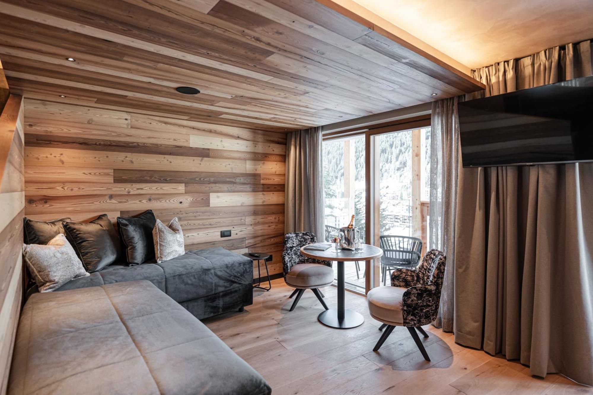 Cerana Relax Hotel Мадонна-ди-Кампильо Экстерьер фото