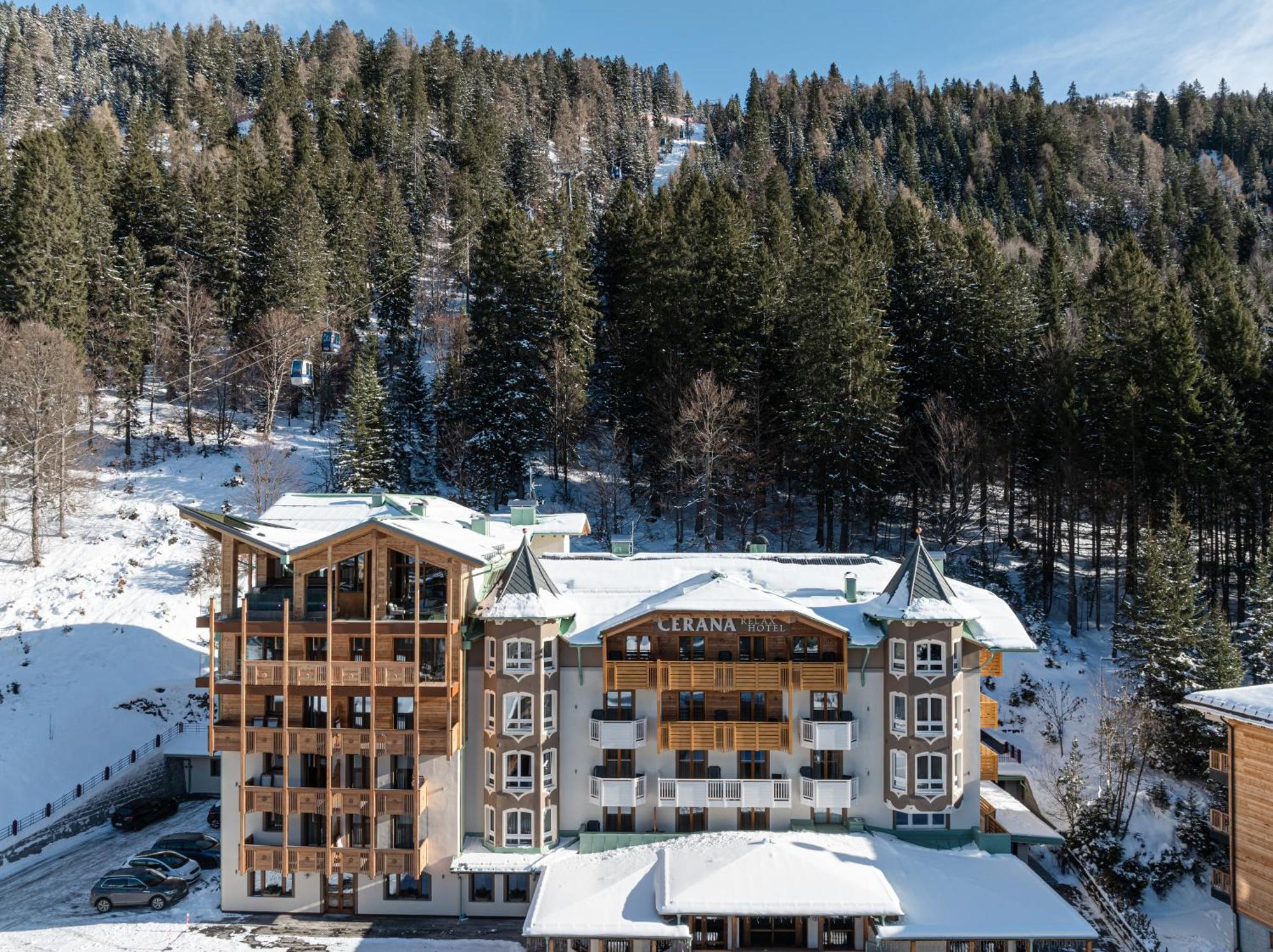 Cerana Relax Hotel Мадонна-ди-Кампильо Экстерьер фото
