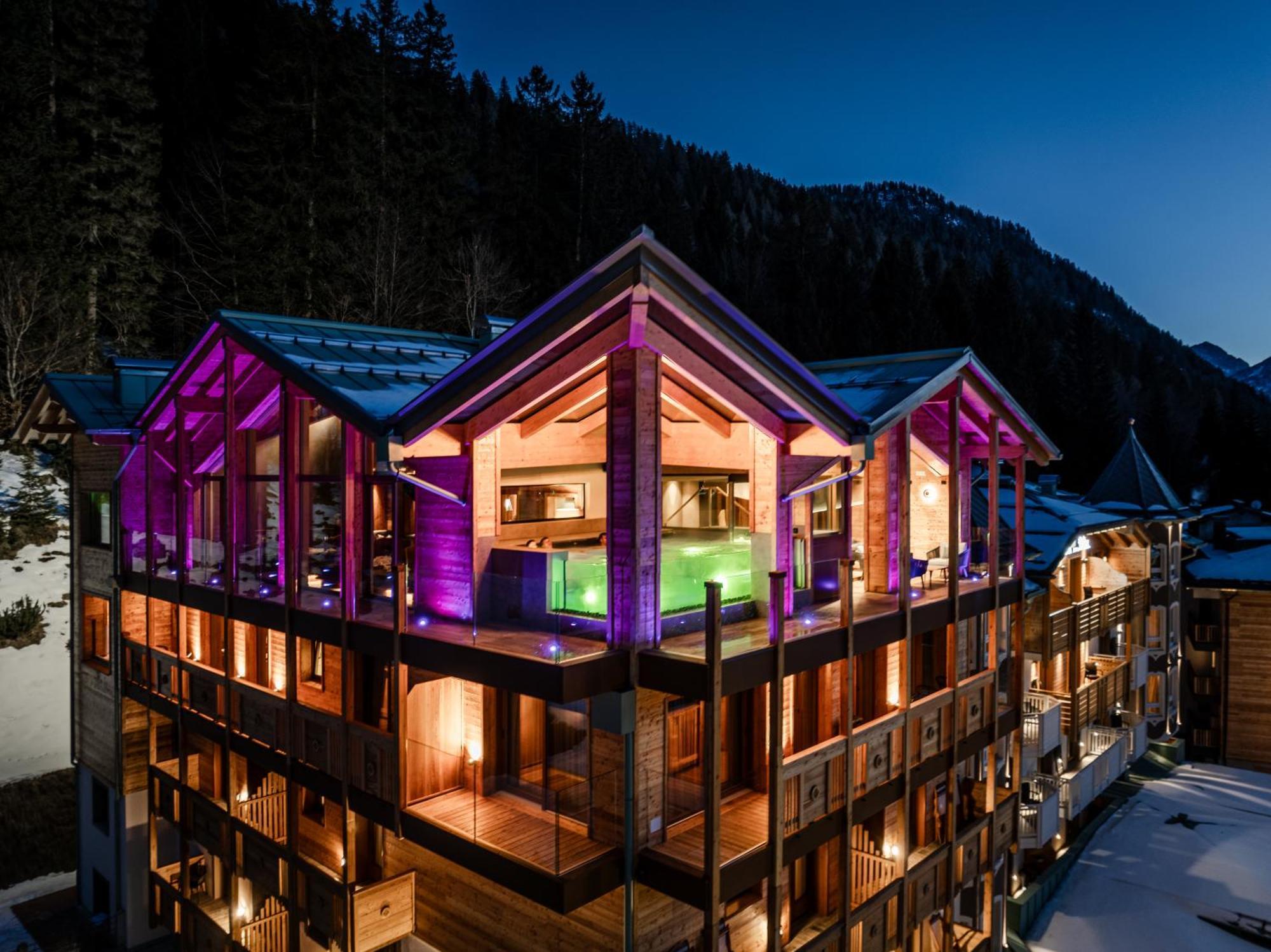 Cerana Relax Hotel Мадонна-ди-Кампильо Экстерьер фото